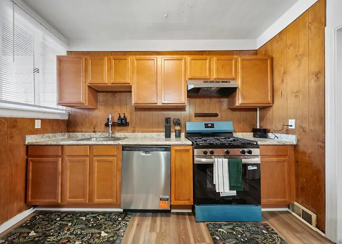 Apartment 1br 1bath Lawrenceville Entire 1st-floor